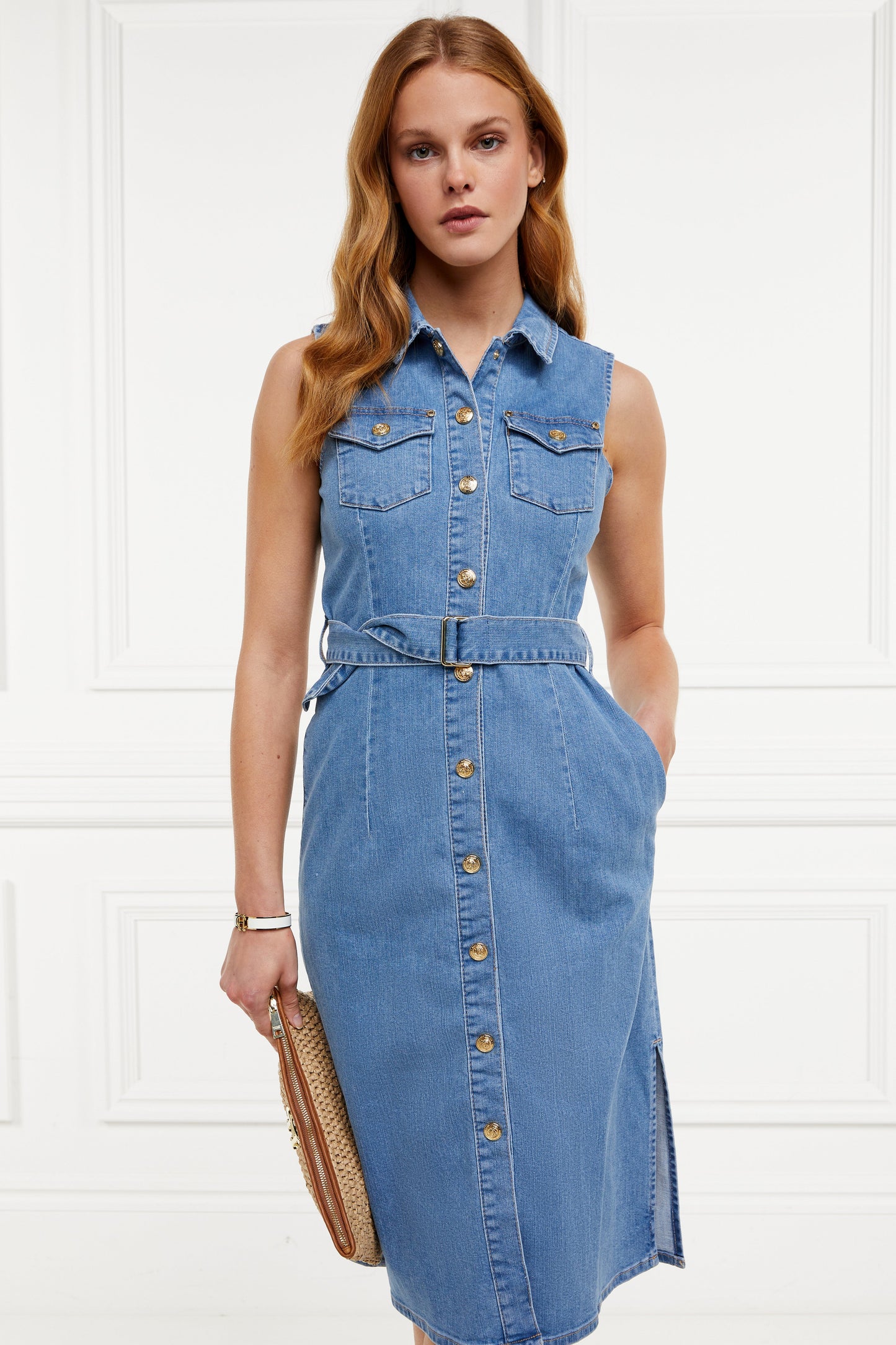 Denim Sleeveless Shirt Dress (Light Indigo Wash)